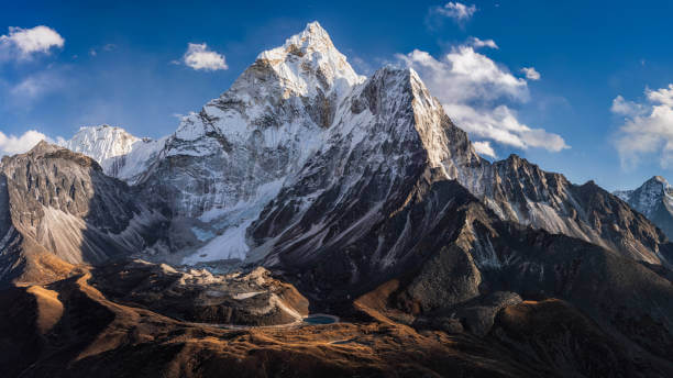 An extremely detailed landscape photo showing mountains and textures